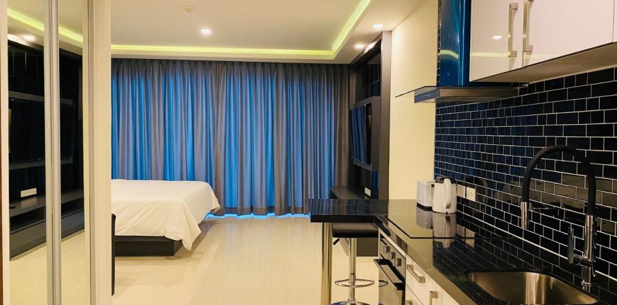 Studio dans le Condo à Pattaya, Thaïlande  № 158960