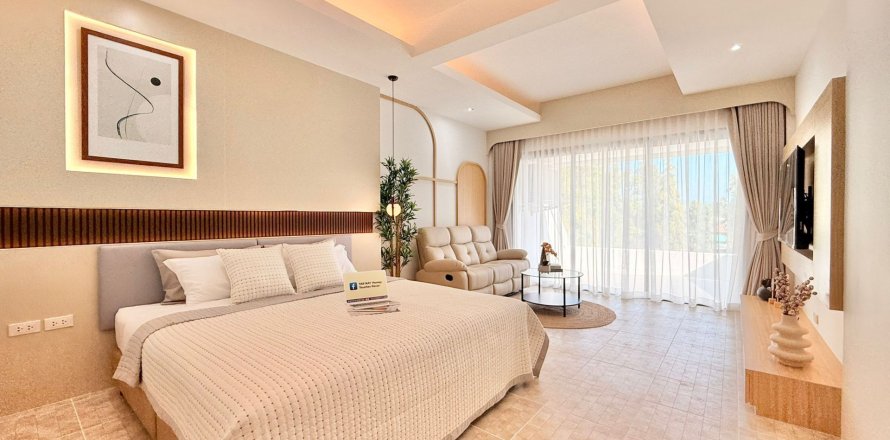 Studio in the Condo in Kathu, Thailand № 158955