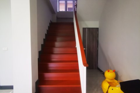 Дом в Бангкхэ, Бангкок, Таиланд с 5 спальнями  № 151150 - фото 7