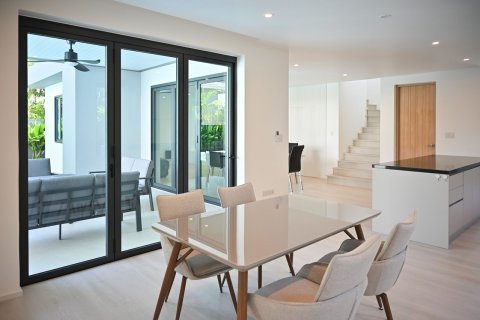 Вилла в Пхукете, Таиланд с 4 спальнями  № 151703 - фото 12