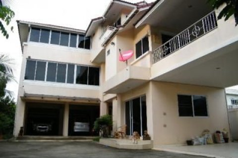 Дом в Банг Кхене, Бангкок, Таиланд с 7 спальнями  № 151707 - фото 5