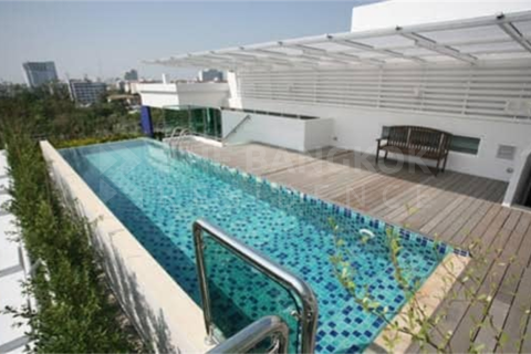 Condo à Bangkok, Thaïlande, 2 chambres  № 188411