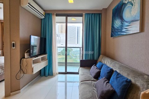 Condo à Bang Lamung, Thaïlande, 1 chambre № 205129 - photo 2