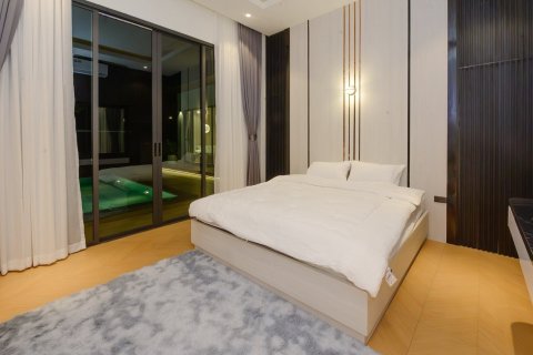 Villa in Pattaya, Thailand 3 bedrooms № 147611 - photo 19