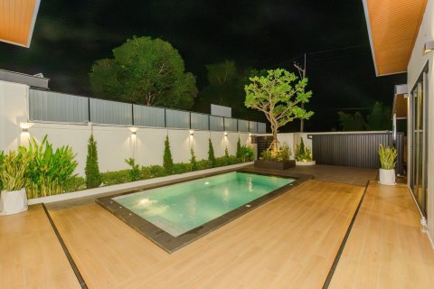 Villa in Pattaya, Thailand 3 bedrooms № 147611 - photo 21