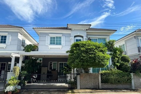 House in Bueng Kum, Bangkok, Thailand 4 bedrooms № 147616 - photo 1