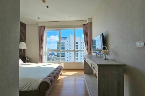 Studio dans le Condo à Watthana, Bangkok, Thaïlande  № 147613 - photo 3