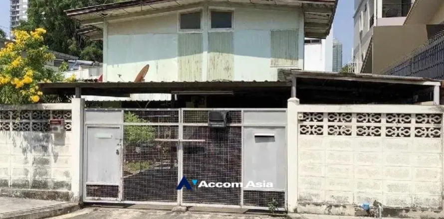 Haus in Sathon, Bangkok, Thailand 4 Schlafzimmer № 219835