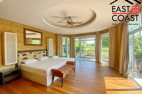Casa de 8 dormitorios en Pattaya, Tailandia № 213666 - foto 14