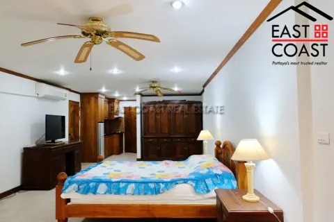 Estudio en el condominio en Jomtien Beach, Pattaya, Tailandia № 213662 - foto 3