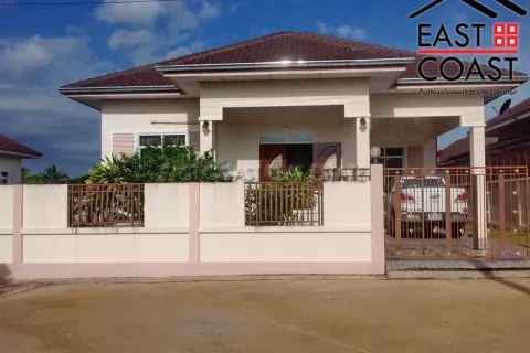 Casa de 2 dormitorios en Pattaya, Tailandia № 213665