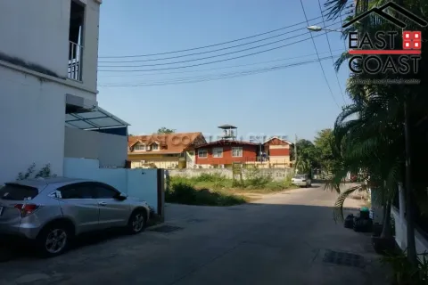 Terreno en Pattaya, Tailandia № 213664 - foto 8