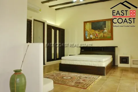 Casa de 3 dormitorios en Pattaya, Tailandia № 213663 - foto 19