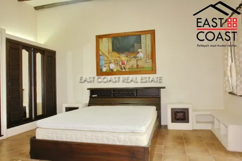 Casa de 3 dormitorios en Pattaya, Tailandia № 213663 - foto 21