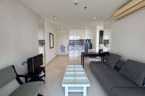Condo in Pattaya, Thailand, 1 bedroom № 197348 - photo 9