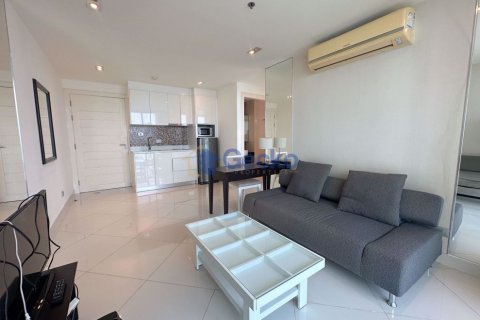 Condo in Pattaya, Thailand, 1 bedroom № 197348 - photo 11