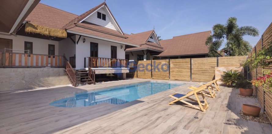 Haus in Pattaya, Thailand 3 Schlafzimmer № 197345