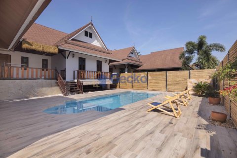 Haus in Pattaya, Thailand 3 Schlafzimmer № 197345 - Foto 28