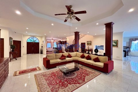 บ้านในพัทยา, ประเทศไทย 5 ห้องนอน № 197344 - รูปถ่าย 2