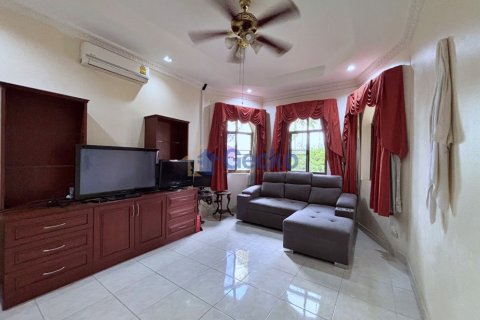 บ้านในพัทยา, ประเทศไทย 5 ห้องนอน № 197344 - รูปถ่าย 11
