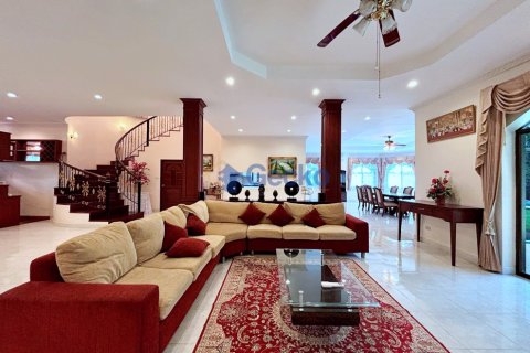 บ้านในพัทยา, ประเทศไทย 5 ห้องนอน № 197344 - รูปถ่าย 3