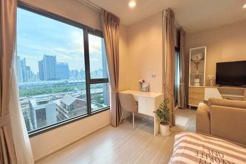 Studio in the Condo in Ratchathewi, Bangkok, Thailand  № 157199 - photo 8
