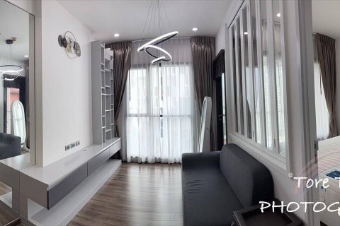 Studio in the Condo in Khlong Toei, Bangkok, Thailand  № 139166