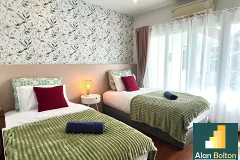Casa de 3 dormitorios en Pattaya, Tailandia № 211032 - foto 8