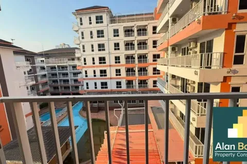 Condo in Pattaya, Thailand, 1 bedroom  № 211033