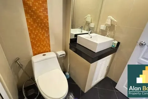 Condominio de 1 dormitorio en Pattaya, Tailandia № 211033 - foto 2