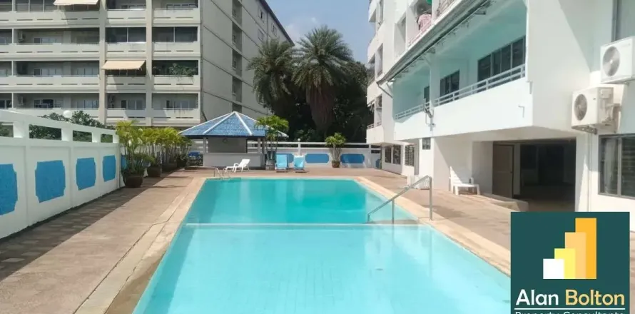 Estudio en el condominio en Pattaya, Tailandia № 211035