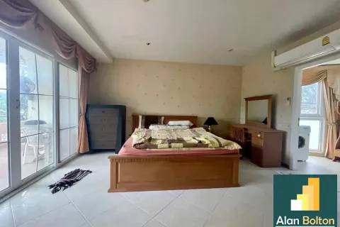 Condominio de 2 dormitorios en Pattaya, Tailandia № 211031 - foto 4