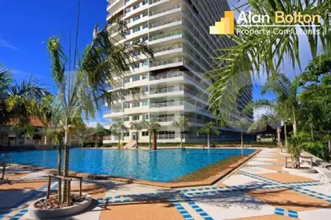 Studio in the Condo on Jomtien Beach, Pattaya, Thailand  № 211029