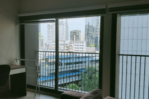 Studio in the Condo in Khlong Toei, Bangkok, Thailand  № 140663 - photo 6