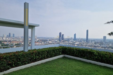 Studio in the Condo in Bang Kho Laem, Bangkok, Thailand  № 140667 - photo 17