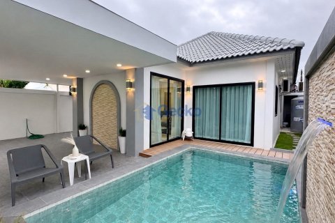 House in Pattaya, Thailand 3 bedrooms № 199601 - photo 19