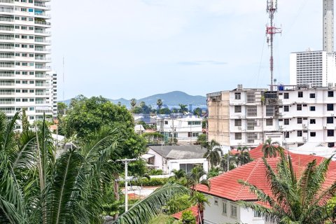 Condo in Pattaya, Thailand, 2 bedrooms № 199603 - photo 12
