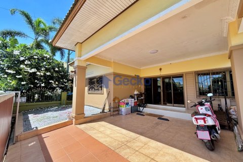 House in Pattaya, Thailand 3 bedrooms № 199602 - photo 17