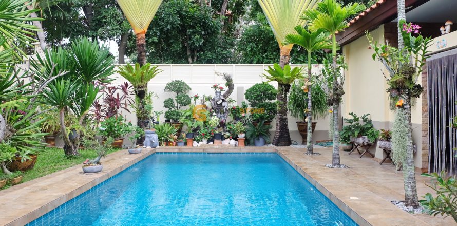 Студия в Банг Ламунг, Таиланд № 152280