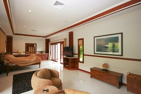 Villa in Hua Hin, Thailand 6 Schlafzimmer № 222108 - Foto 19