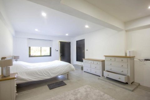 Villa in Hua Hin, Thailand 6 Schlafzimmer № 222109 - Foto 8