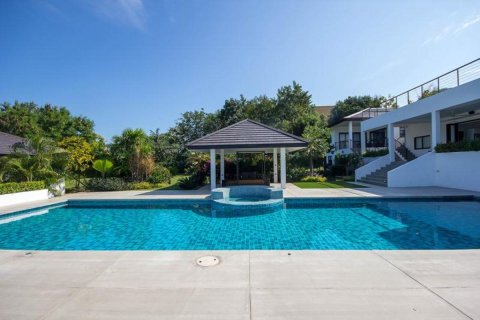 Villa à Hua Hin, Thaïlande 6 chambres № 222109