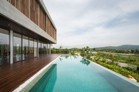 Villa in Hua Hin, Thailand 4 Schlafzimmer № 222110 - Foto 8
