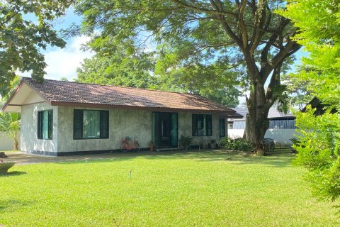 House in Chiang Mai, Thailand 3 bedrooms № 113811