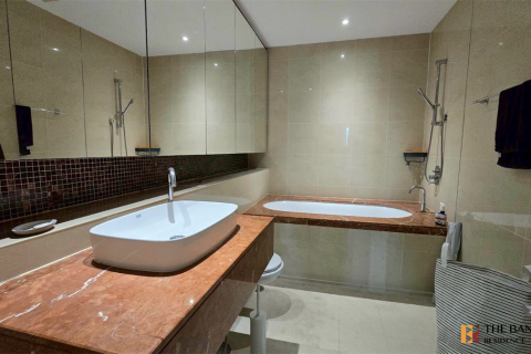 Condo in Bangkok, Thailand, 2 bedrooms № 185920 - photo 2
