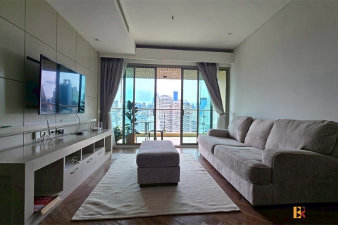 Condo in Bangkok, Thailand, 2 bedrooms № 185920 - photo 8