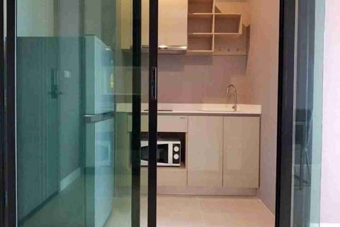 Condo in Bangkok, Thailand, 1 bedroom № 183537 - photo 9