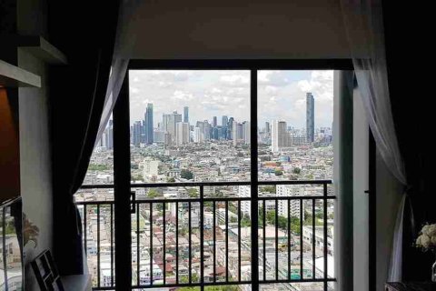 Condo in Thonburi, Bangkok, Thailand, 2 bedrooms  № 183539 - photo 4