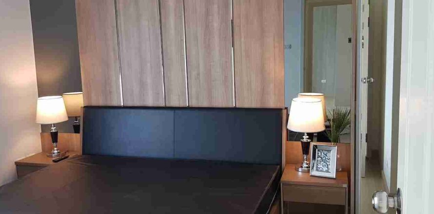 Condo in Thonburi, Bangkok, Thailand, 2 bedrooms  № 183539