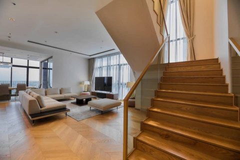 Condo in Bangkok, Thailand, 3 bedrooms  № 180676 - photo 3